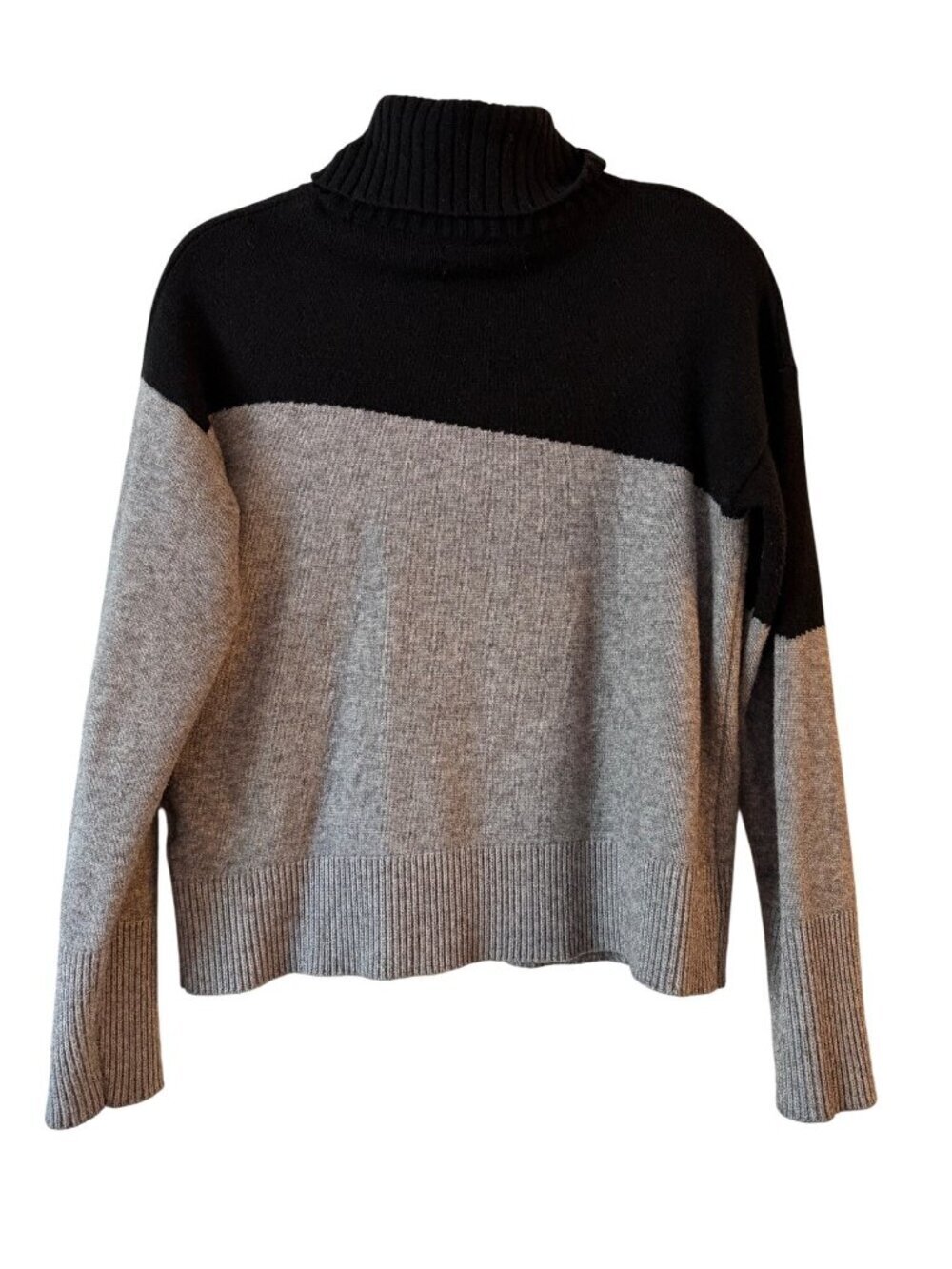 Colorblock Turtleneck Sweater By Anthropologie In Black & Gray Viscose Blend Siz